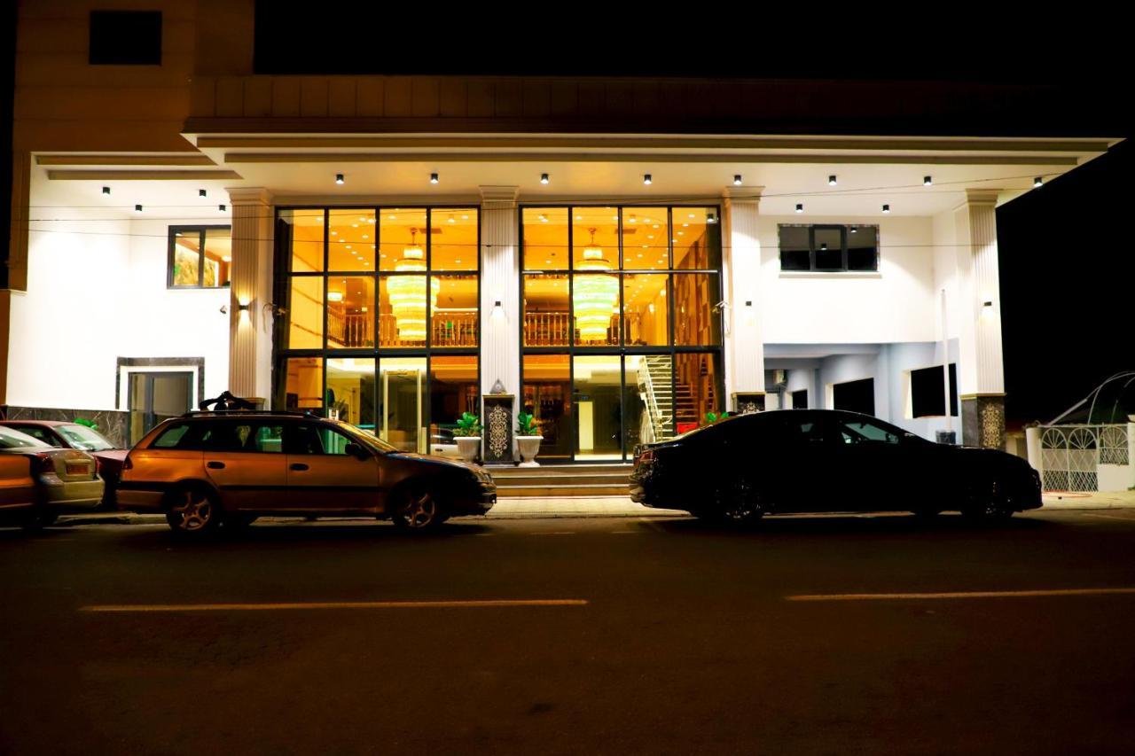 United Hotel International Yaoundé Kültér fotó