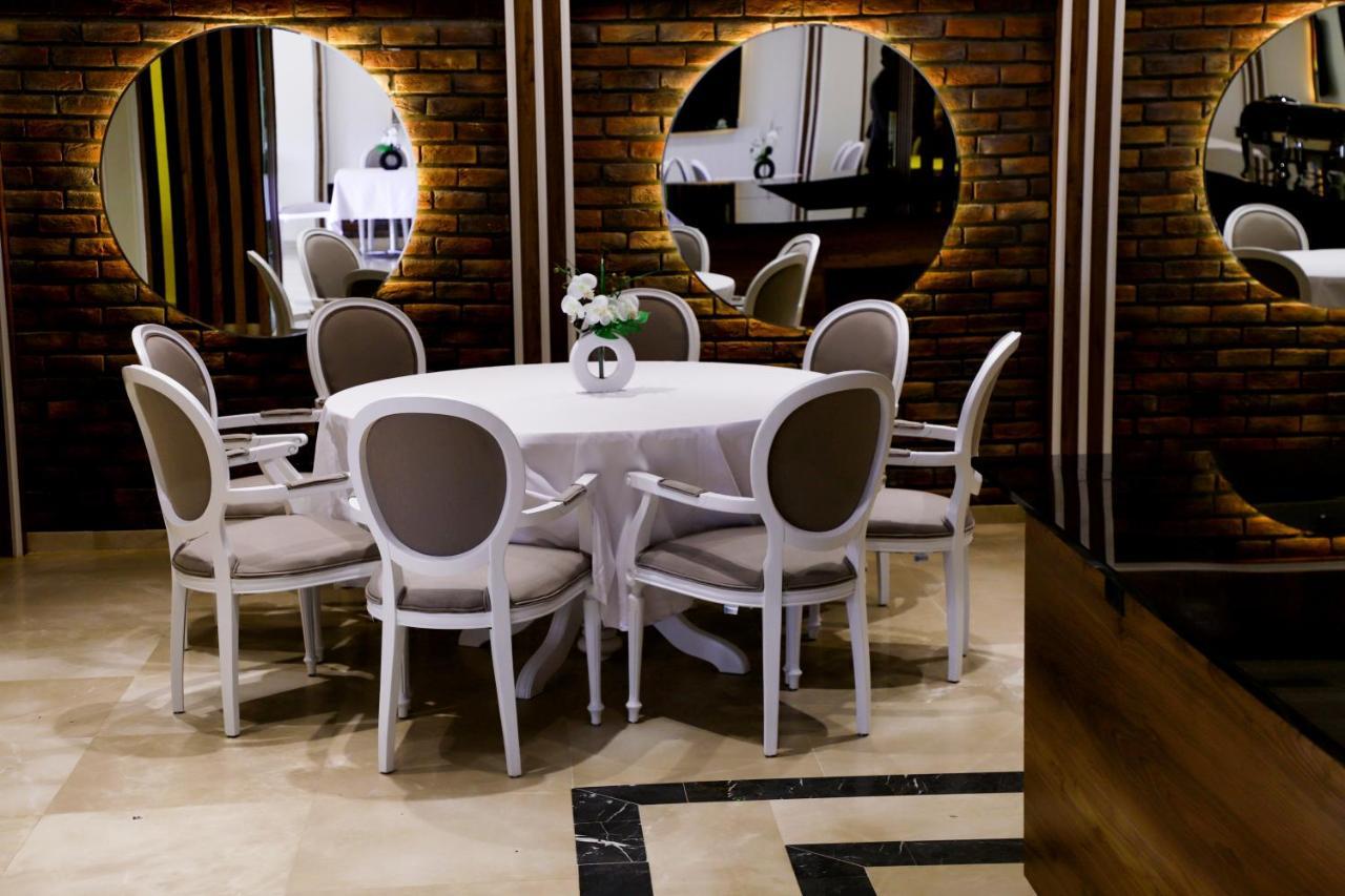 United Hotel International Yaoundé Kültér fotó