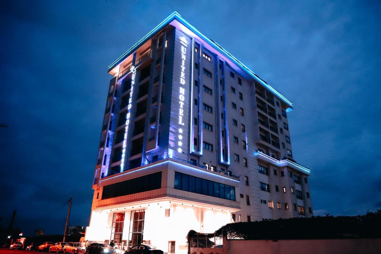 United Hotel International Yaoundé Kültér fotó