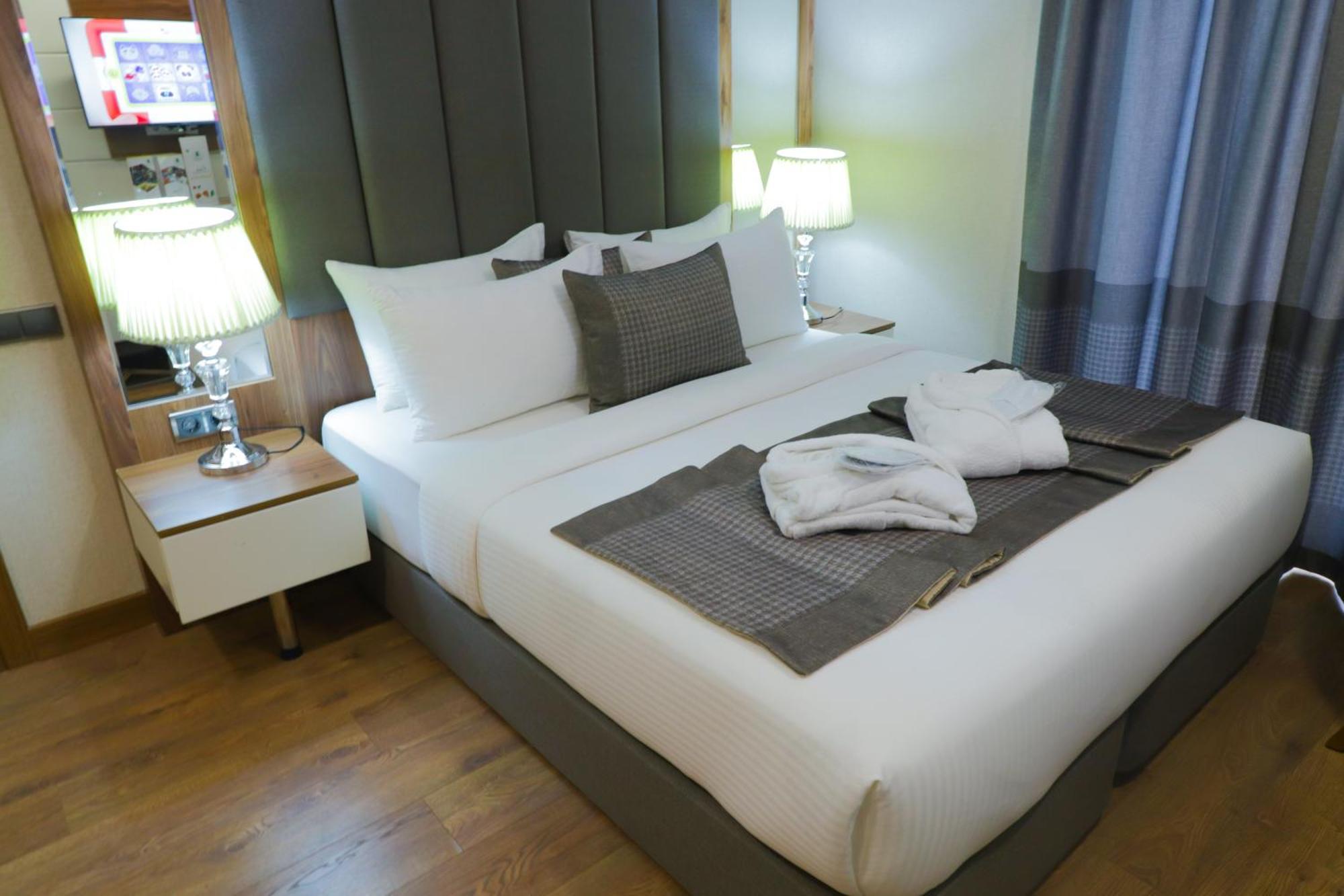 United Hotel International Yaoundé Kültér fotó